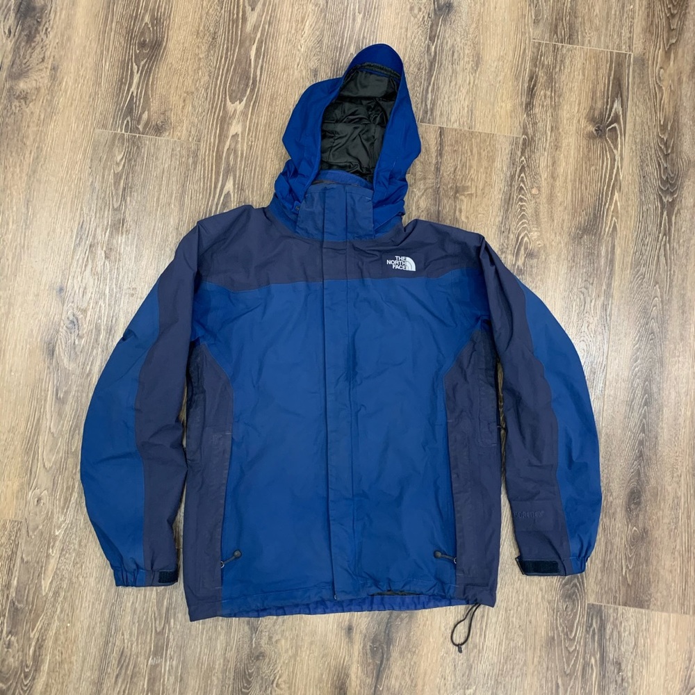 The North Face Gore-tex Size Medium Blue